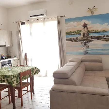Lo Sparviero Dello Stagnone Apartament